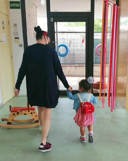 educadora amb nen