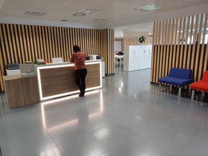 recepció Suara Glories