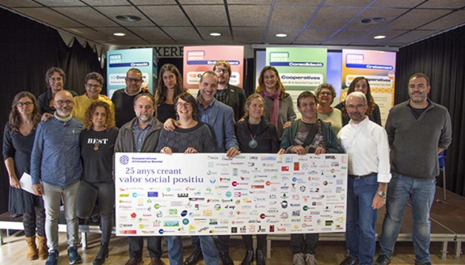Group photo at the end of the celebration