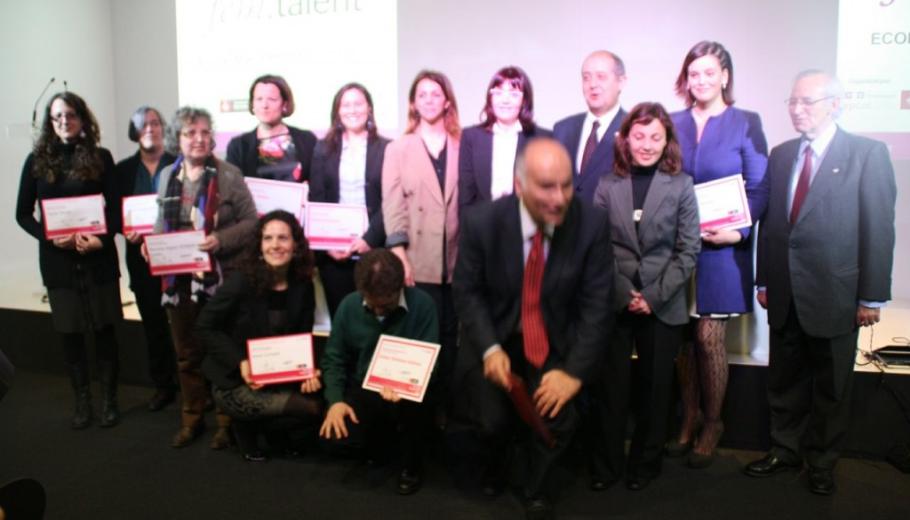 Lliurament a Suara del reconeixement de "Fem Talent"