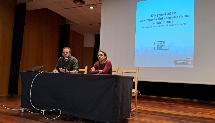 Presentació de l'informe a Barcelona