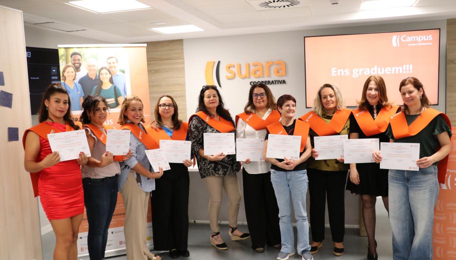 Grup d'alumnes graduades