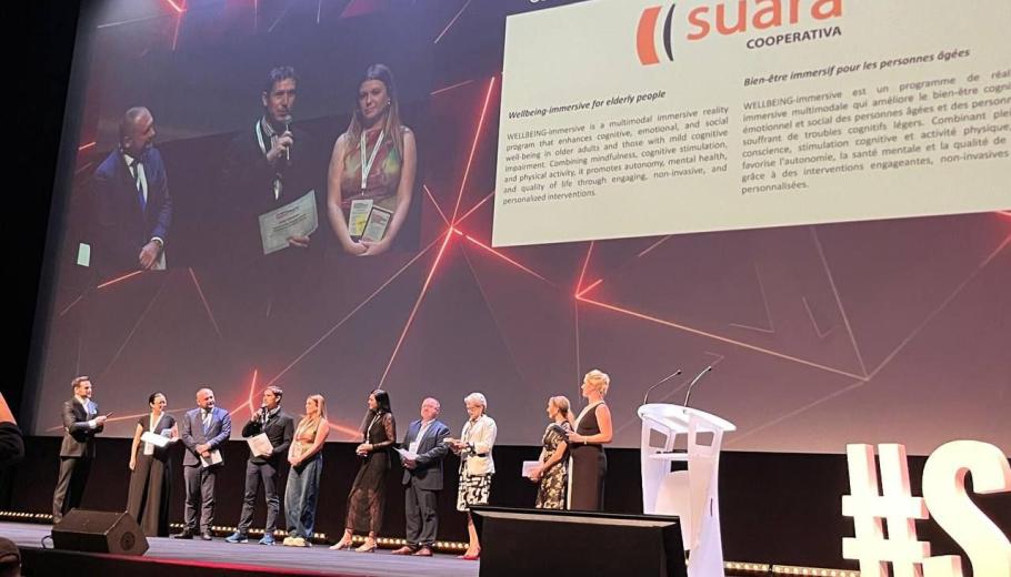 Entrega del premio al equipo