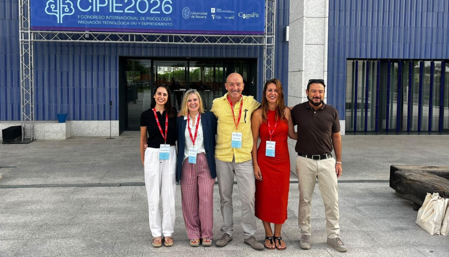 Equip de Suara al Congrés 