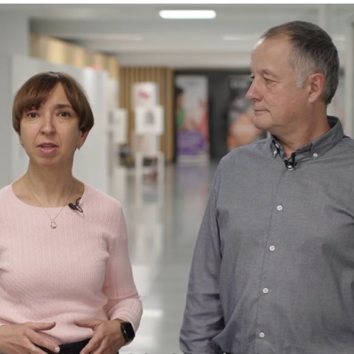 Laura Peracaula i Tomàs Llompart en un moment del vídeo