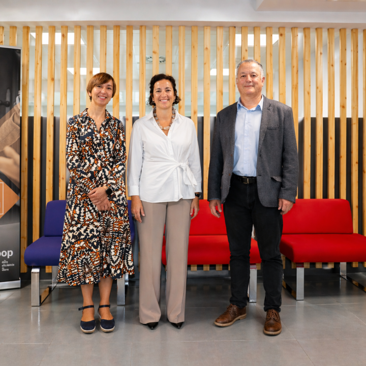 Suara-Cooperativa-visita-Alicia-Romero-Consellera-economia-finances