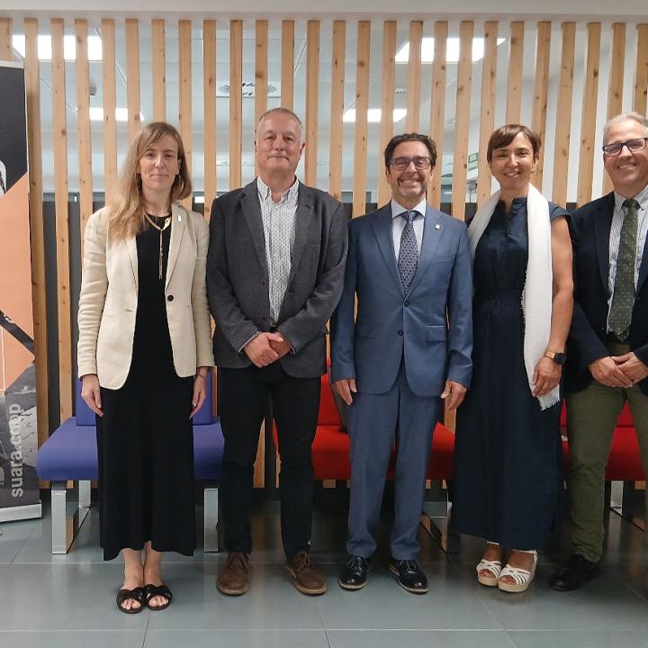 Visit by the Rector of the University of Barcelona, Joan Guàrdia.