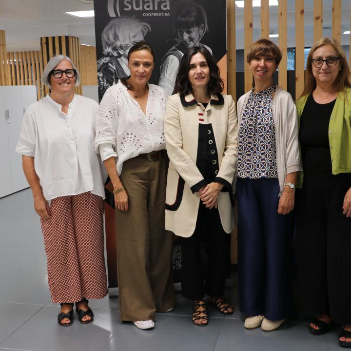 foto institucional a les oficines