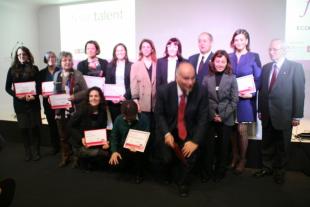 Lliurament a Suara del reconeixement de "Fem Talent"