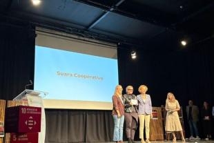 Suara professional receives on stage the recognition from PromoDespí