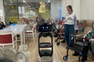 Suara_ROBOCAT_Residencia_Guell