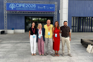 Equip de Suara al Congrés 